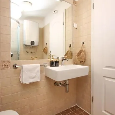 Lägenhet Bohemian Center - 2 Bedroom Dubrovnik